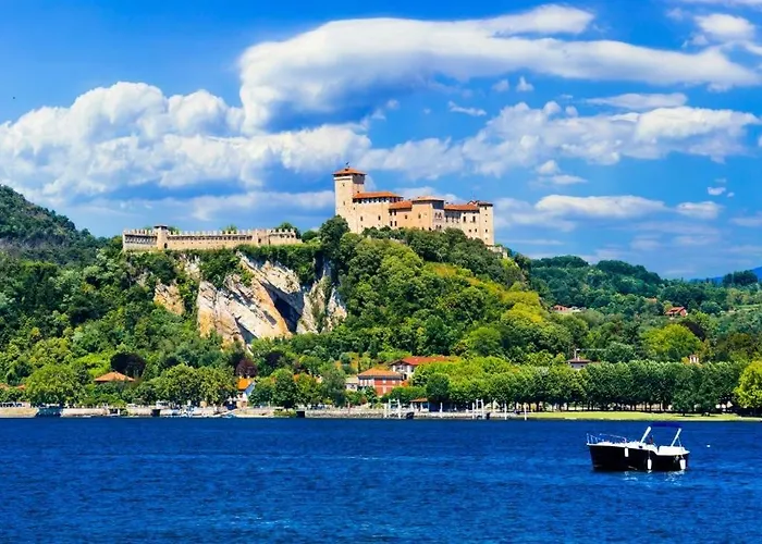 Grandma's Garden House Feriehus Angera